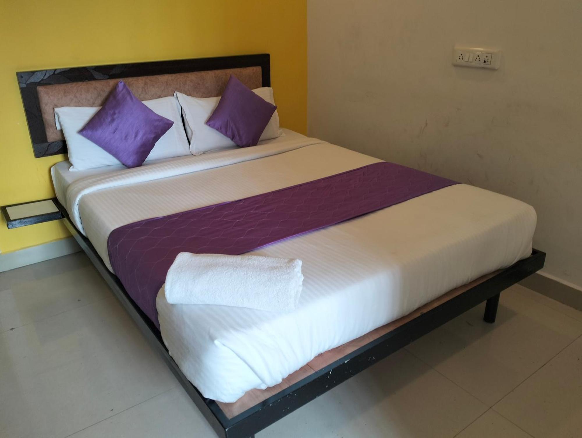 Hotel Sy Comforts Bangalore Exterior photo